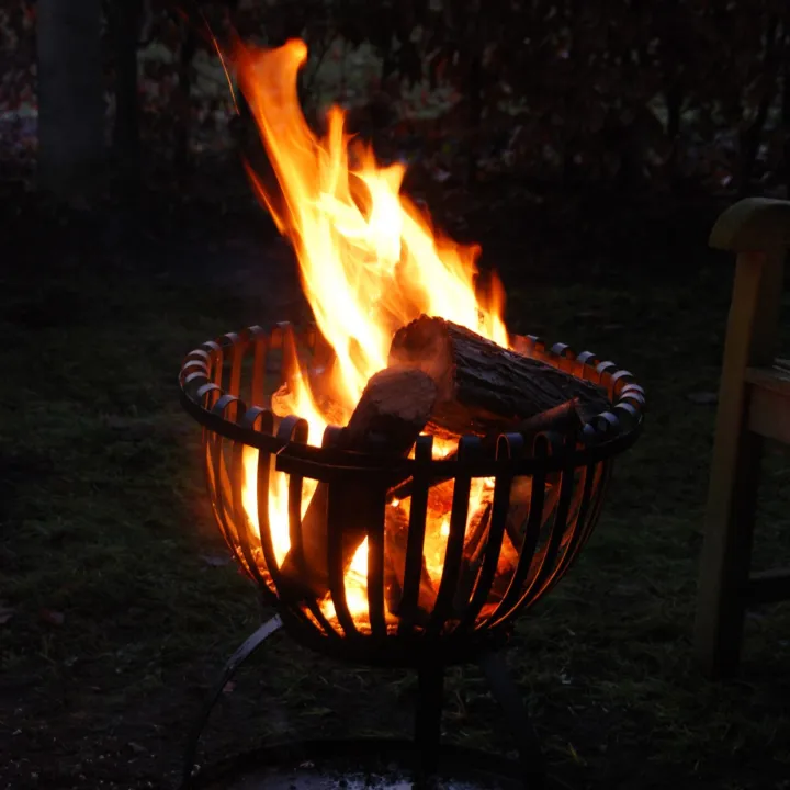 Brasero de jardin Tulipe - Panier à feu - Chauffe terrasse - Ersho