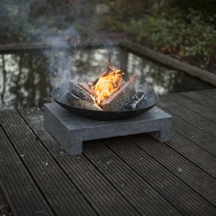 Brasero de jardin, vasque à feu avec support rectangulaire en pierre - Ersho